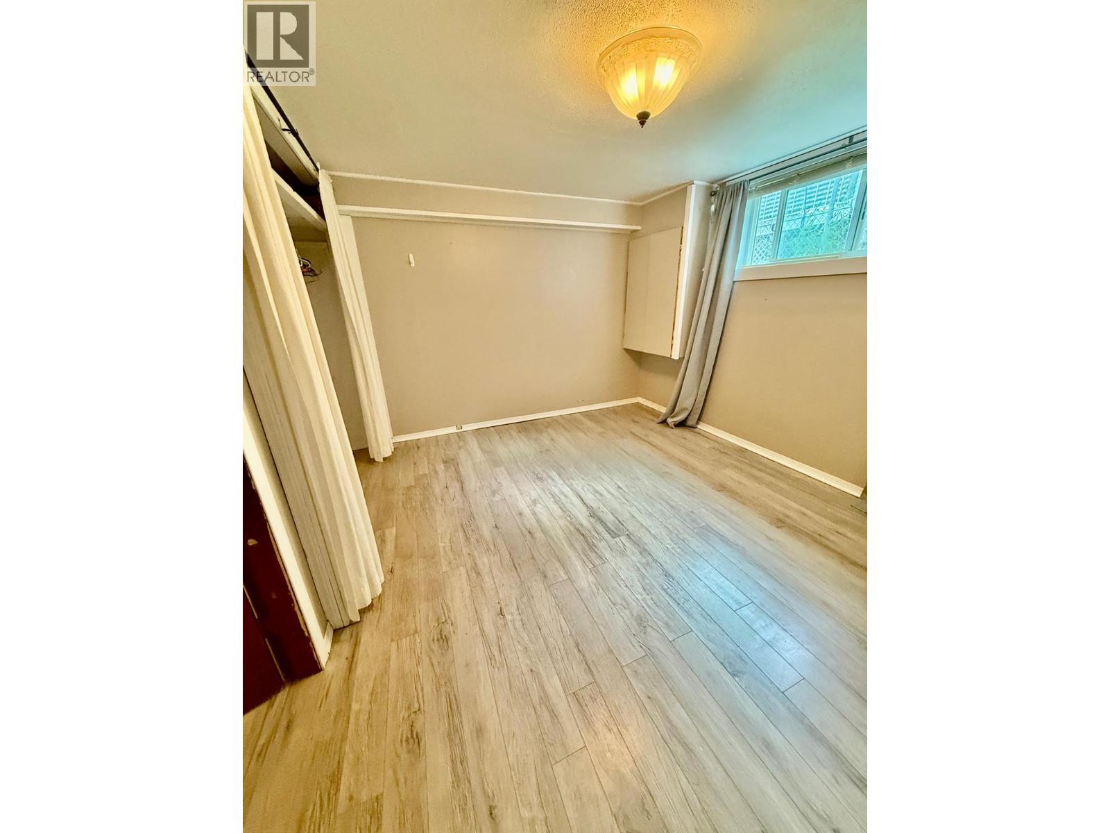 209 6th Avenue, Castlegar, British Columbia V1N 1T1 - Photo 18 - 10377511
