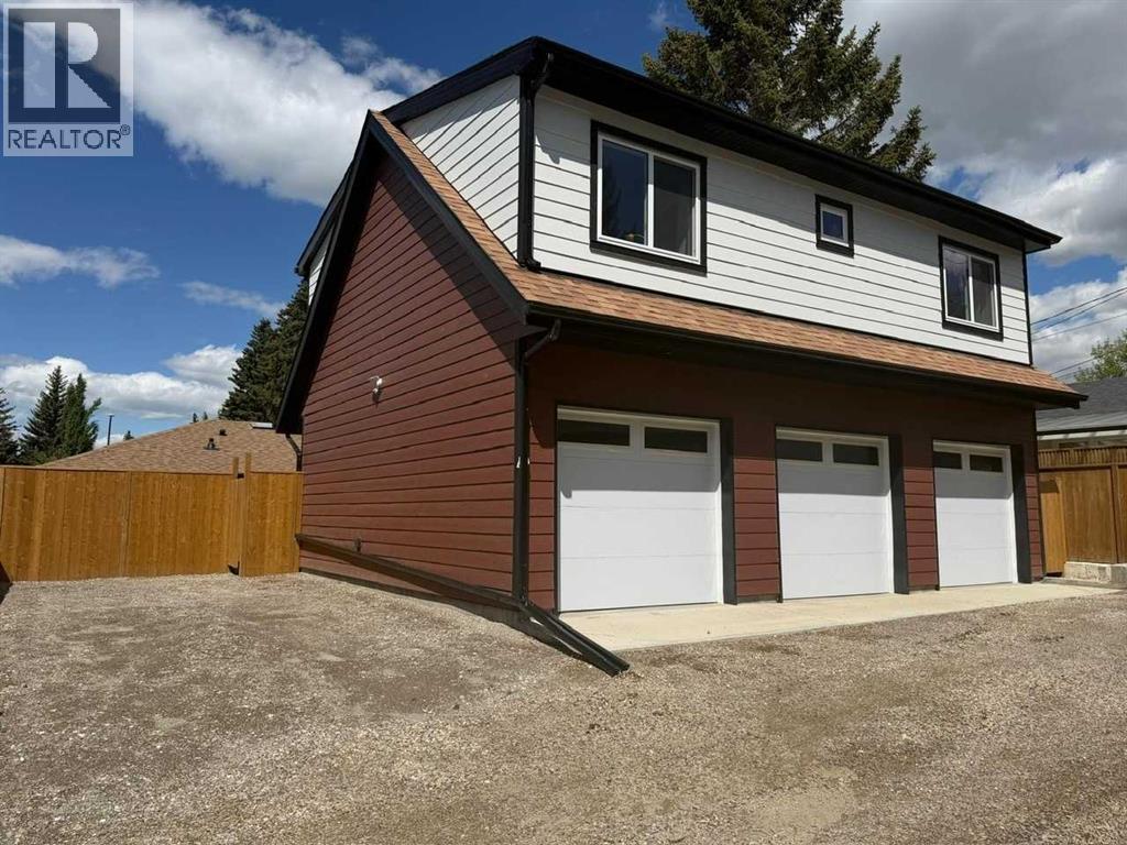 4824 Claret Street Nw, Calgary, Alberta  T2L 1C1 - Photo 39 - A2313861