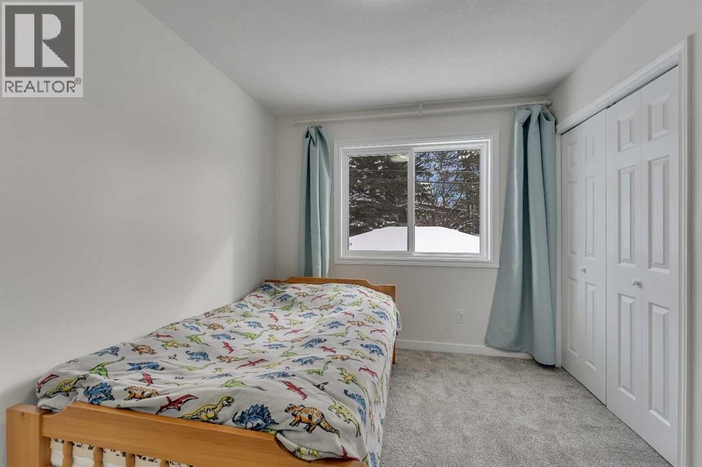 4824 Claret Street Nw, Calgary, Alberta  T2L 1C1 - Photo 35 - A2313861