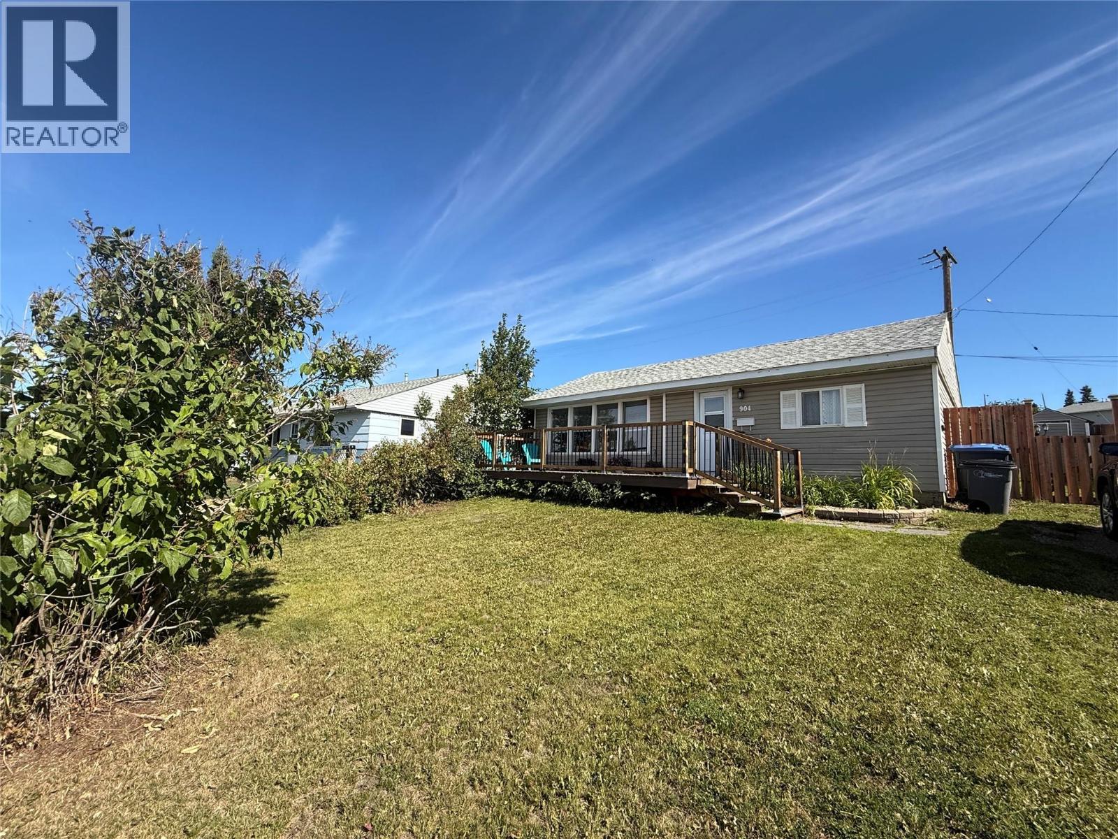 904 Cornwall Crescent, Dawson Creek, British Columbia