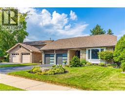 2390 SINCLAIR Circle, Burlington, Ontario