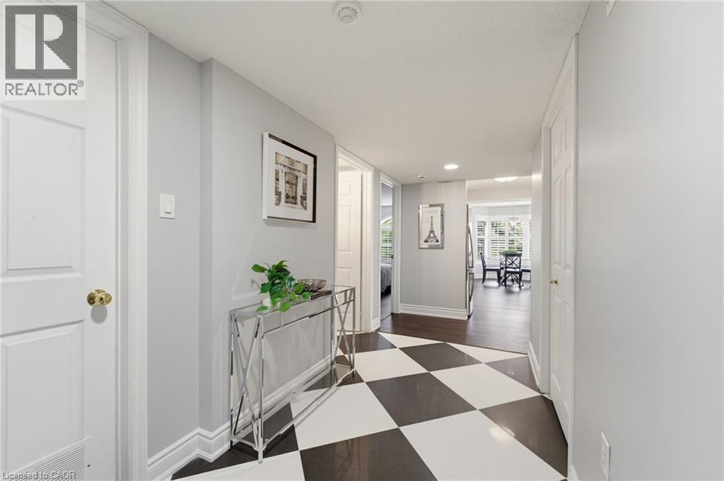 216d Plains Road W Unit# 309, Burlington, Ontario  L7T 4L2 - Photo 3 - 40857010