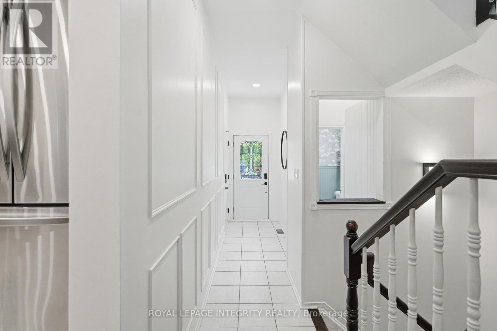 1341 Halton Terrace, Ottawa, Ontario  K2K 3J2 - Photo 5 - X13693952