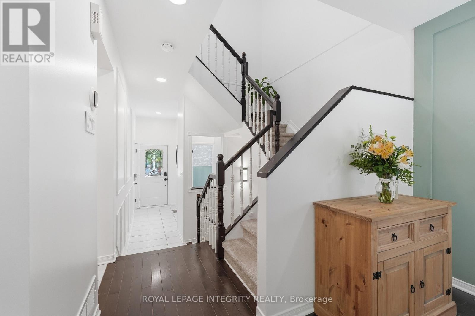 1341 Halton Terrace, Ottawa, Ontario  K2K 3J2 - Photo 6 - X13693952