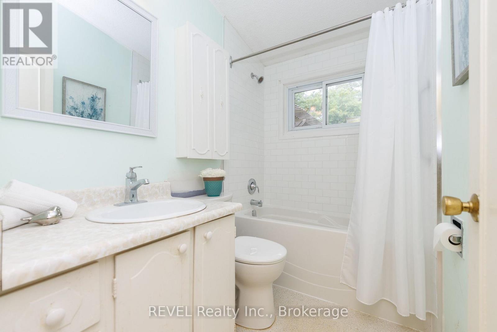 55 Delater Street, Niagara-On-The-Lake, Ontario  L0S 1J0 - Photo 15 - X13693908