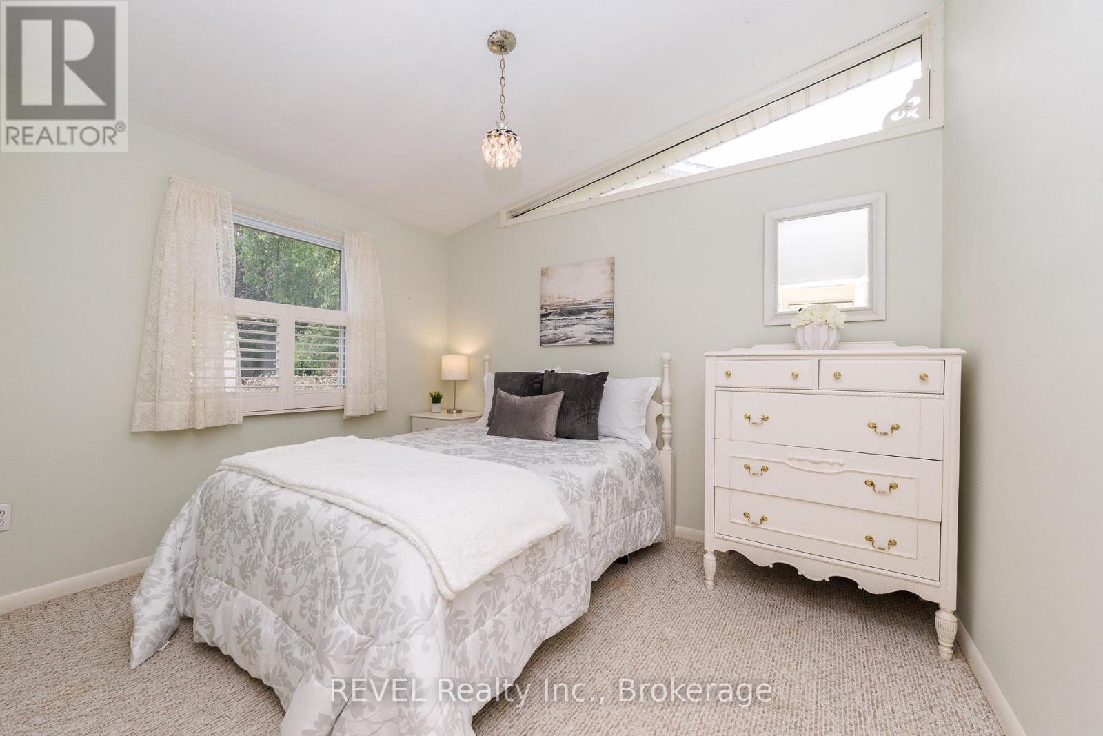 55 Delater Street, Niagara-On-The-Lake, Ontario  L0S 1J0 - Photo 16 - X13693908