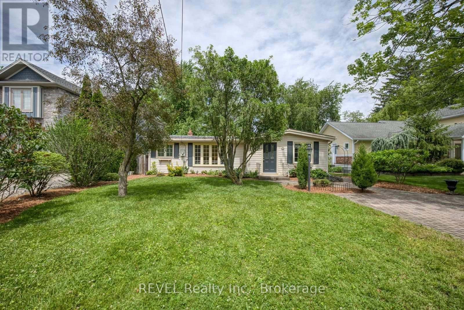 55 Delater Street, Niagara-On-The-Lake, Ontario  L0S 1J0 - Photo 3 - X13693908