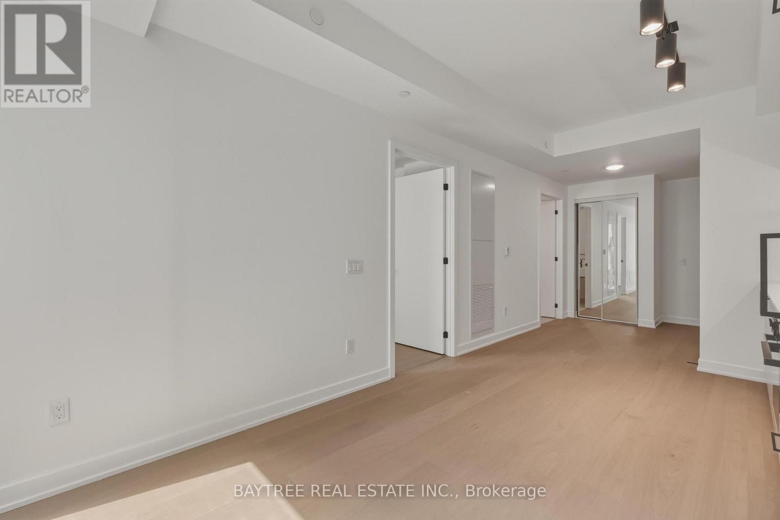 705 - 91 Montclair Avenue, Toronto, Ontario  M5P 0A9 - Photo 8 - C13693922