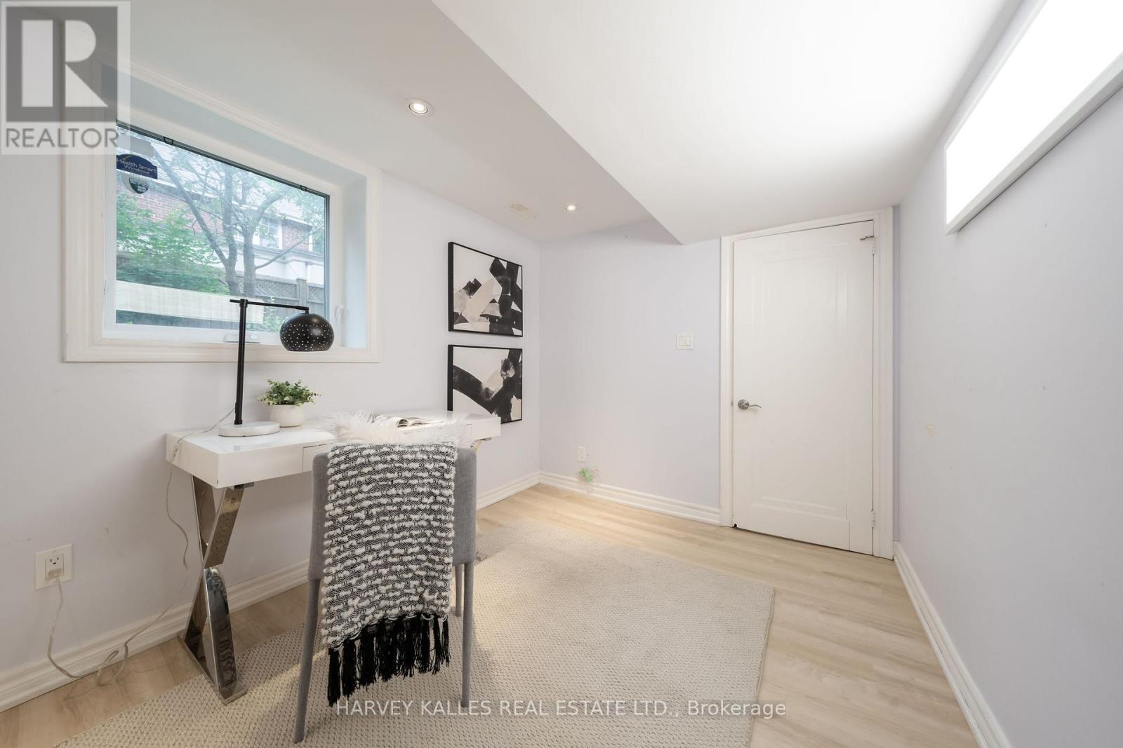 6 Browside Avenue, Toronto, Ontario  M5P 2V1 - Photo 43 - C13693942