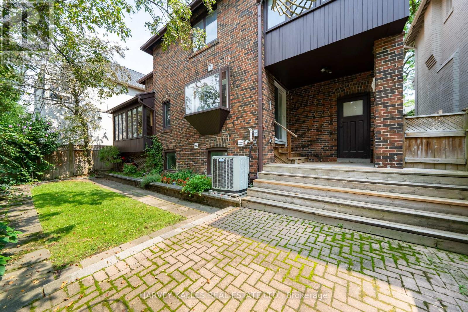 6 Browside Avenue, Toronto, Ontario  M5P 2V1 - Photo 48 - C13693942