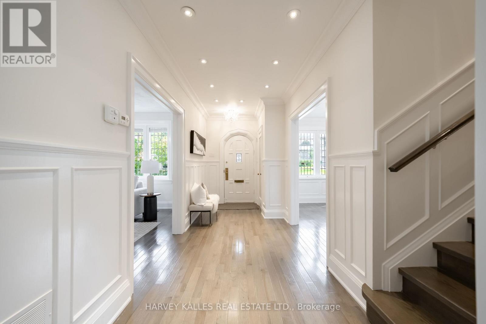 6 Browside Avenue, Toronto, Ontario  M5P 2V1 - Photo 6 - C13693942