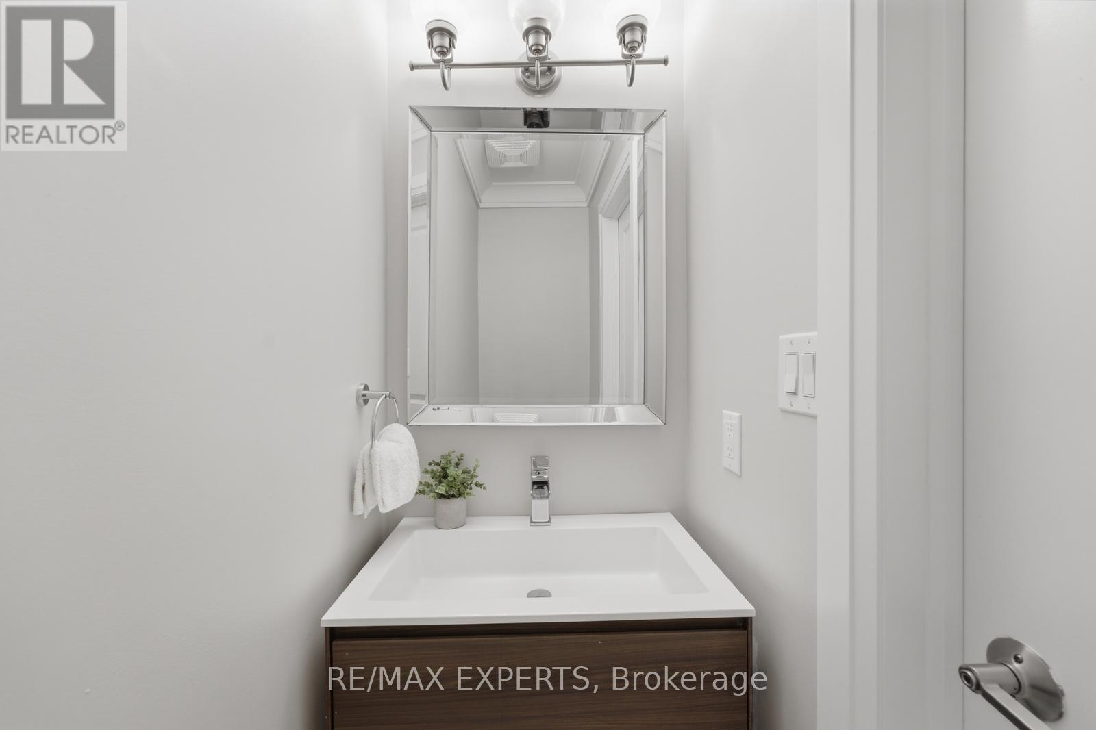 192 Forest Fountain Drive, Vaughan, Ontario  L4H 1P2 - Photo 20 - N13693944