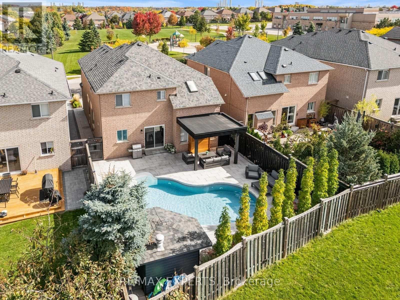 192 Forest Fountain Drive, Vaughan, Ontario  L4H 1P2 - Photo 47 - N13693944