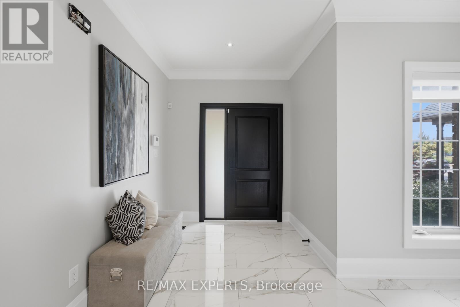192 Forest Fountain Drive, Vaughan, Ontario  L4H 1P2 - Photo 5 - N13693944