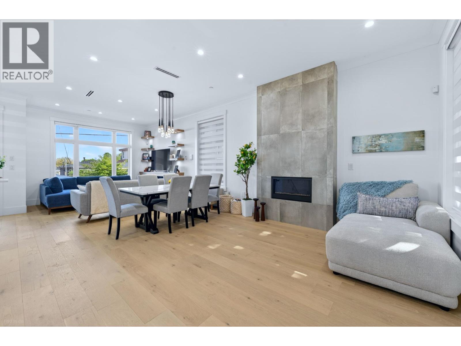 4990 Sherbrooke Street, Vancouver, British Columbia  V5W 3M2 - Photo 5 - R3157434