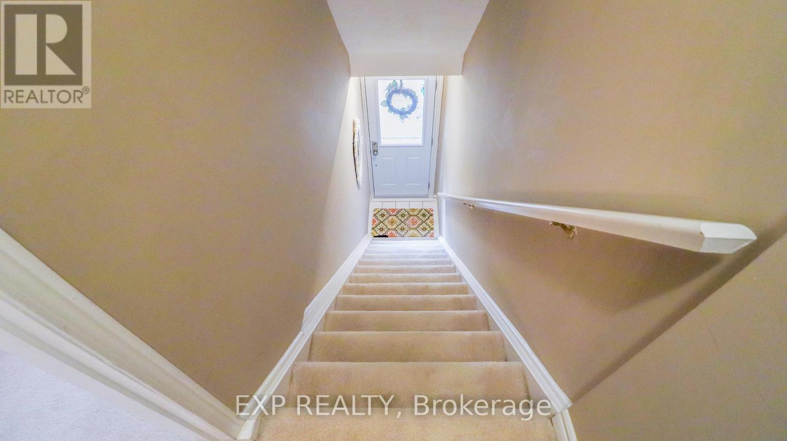 224 - 2110 Cleaver Avenue, Burlington, Ontario  L7M 3Z4 - Photo 2 - W13693938