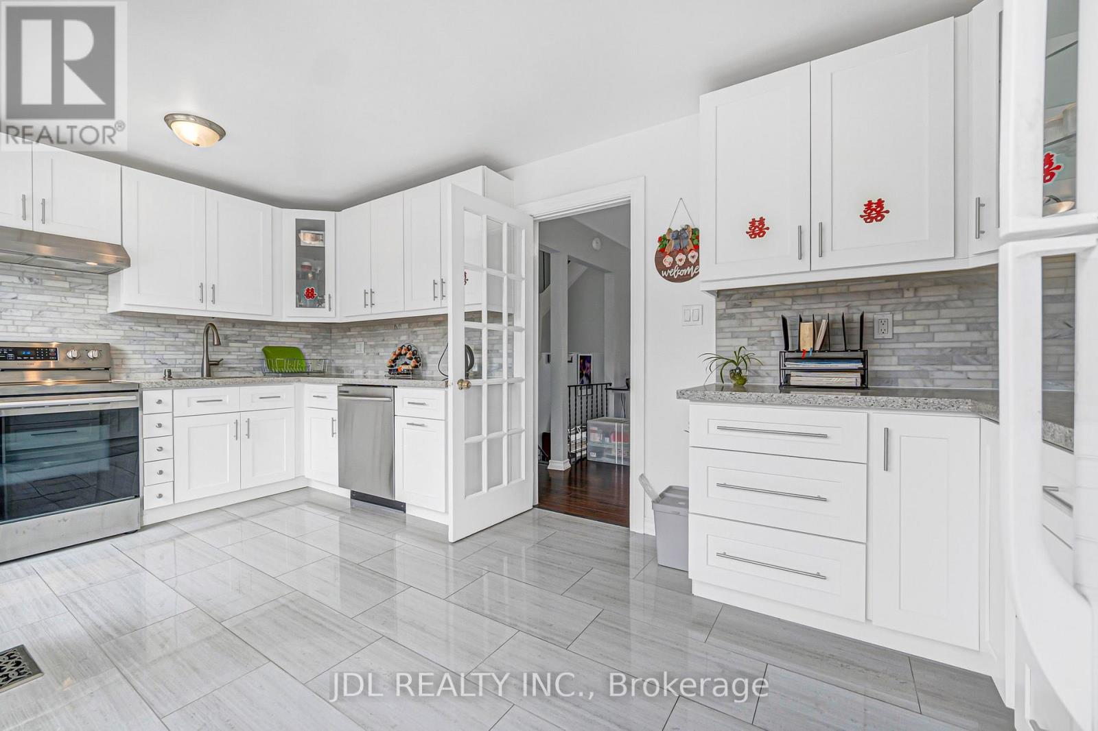 33 - 100 Bridletowne Circle, Toronto, Ontario  M1W 2G8 - Photo 20 - E13689968