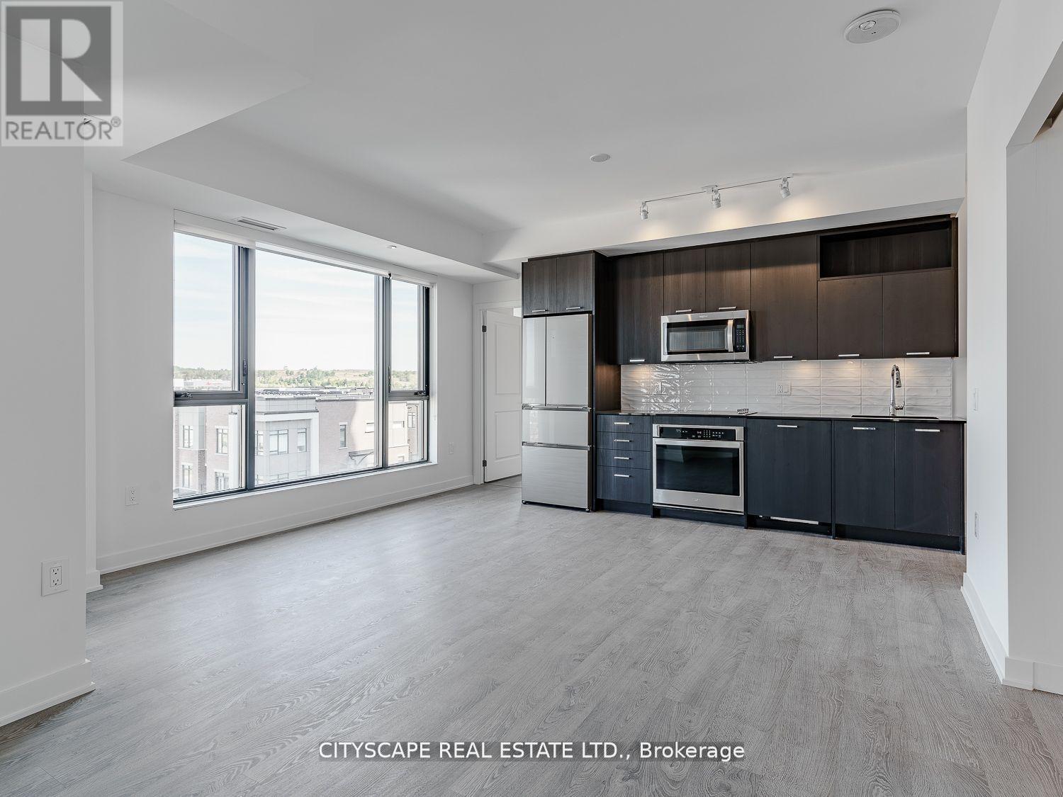 405 - 120 Eagle Rock Way, Vaughan, Ontario  L6A 5C2 - Photo 16 - N13654590
