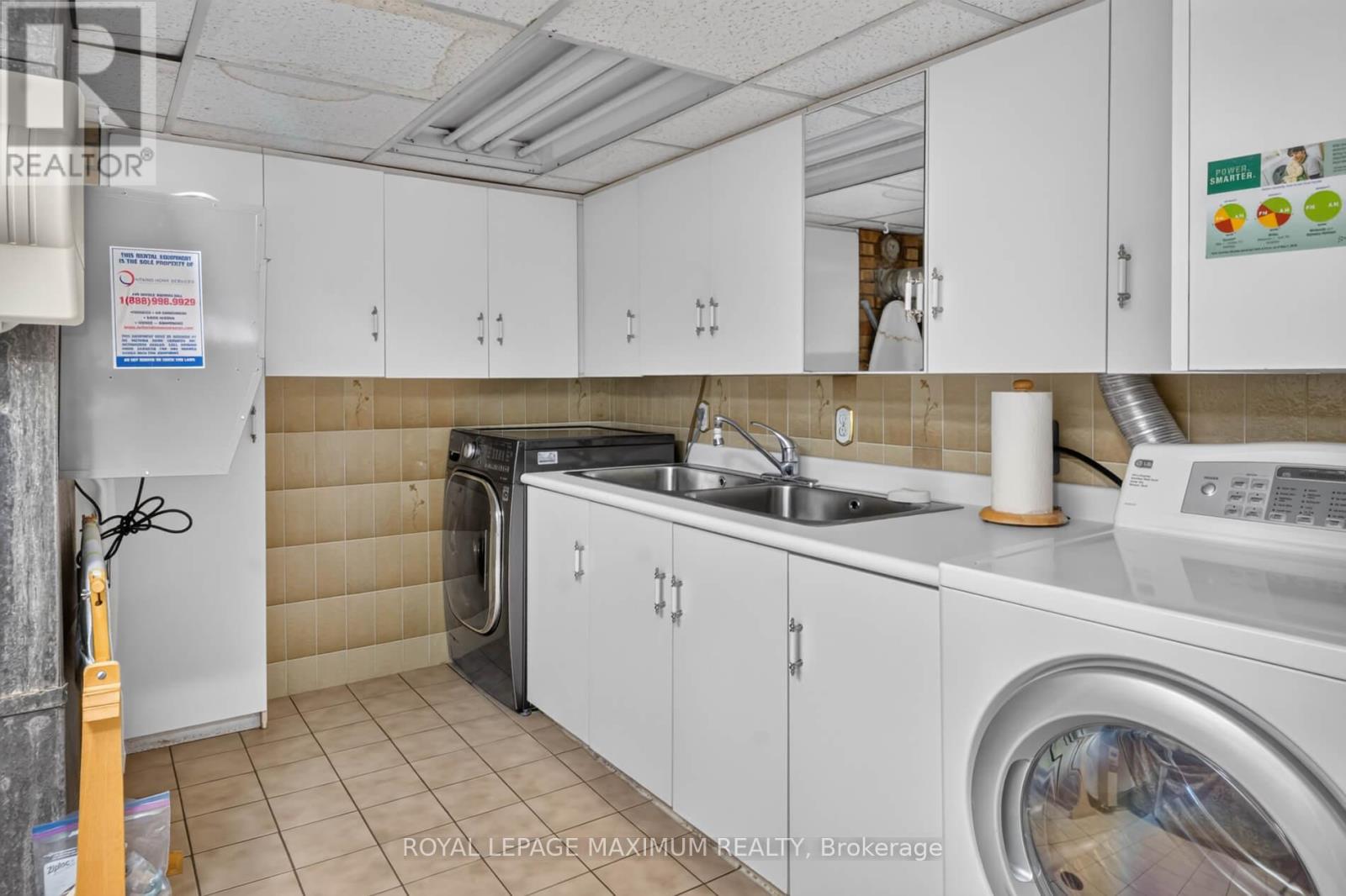 11 Hisey Crescent, Toronto, Ontario  M3N 1T9 - Photo 33 - W13692782