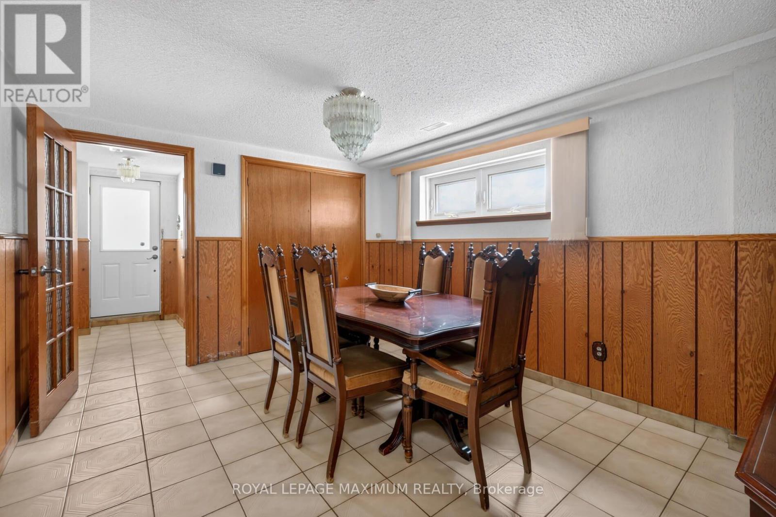 11 Hisey Crescent, Toronto, Ontario  M3N 1T9 - Photo 23 - W13692782