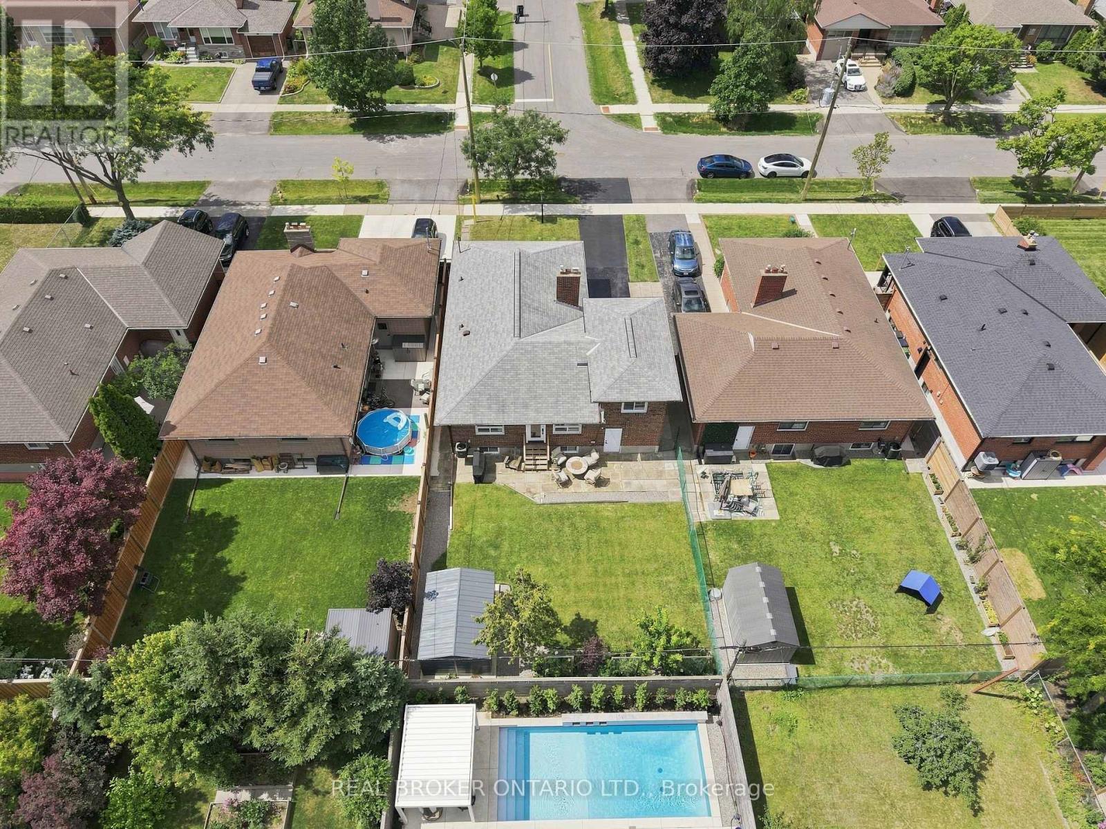7 Allison Drive, Toronto, Ontario M8Z 3Z9 - Photo 36 - W13693022