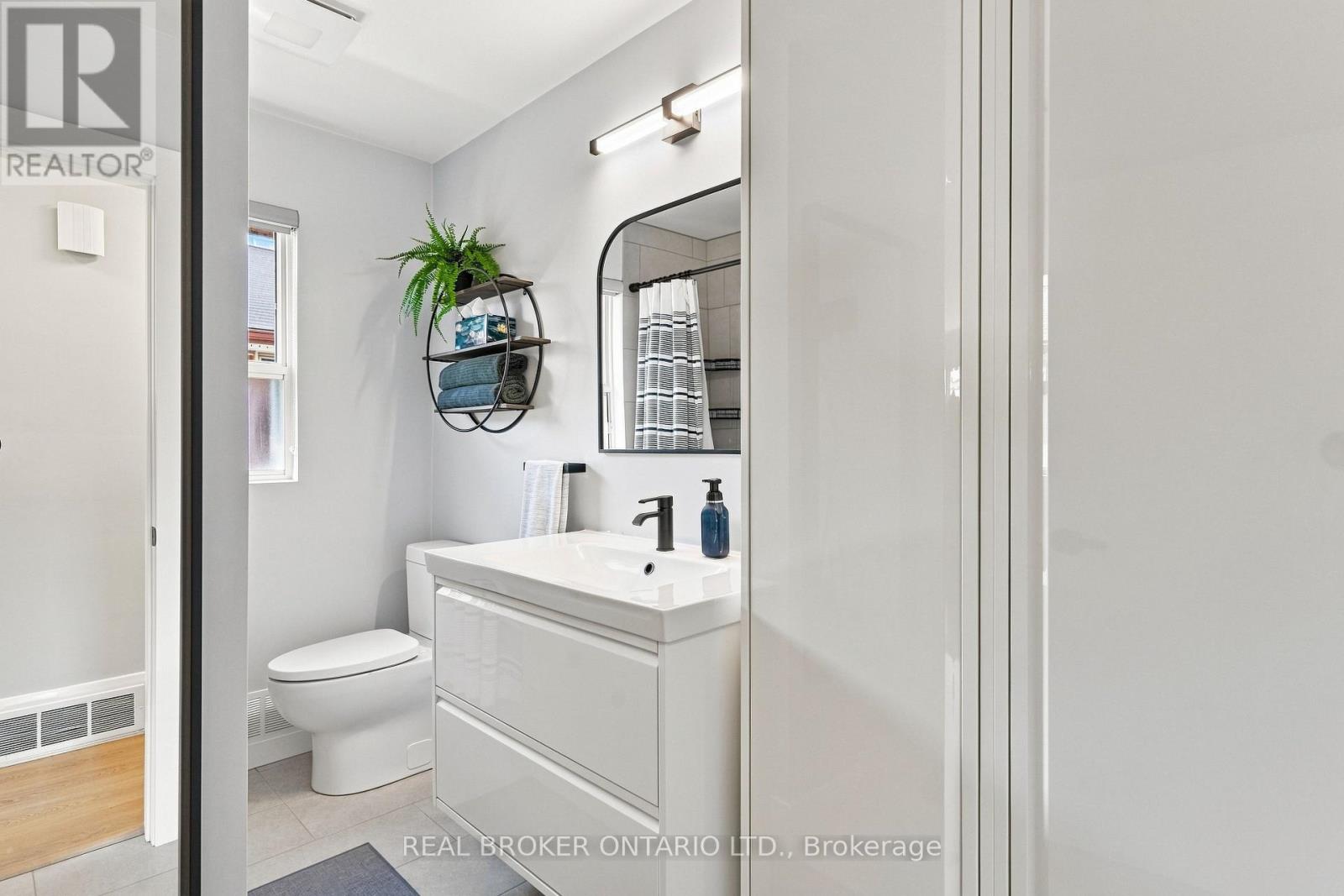 7 Allison Drive, Toronto, Ontario M8Z 3Z9 - Photo 19 - W13693022