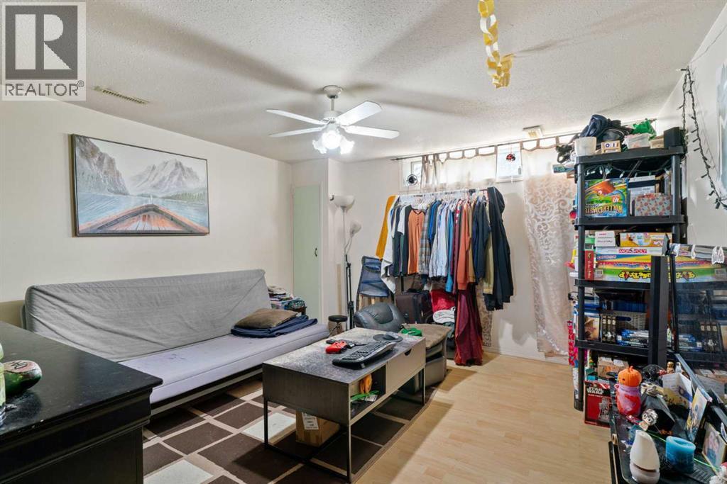726 68 Avenue Sw, Calgary, Alberta  T2V 0N2 - Photo 28 - A2336114