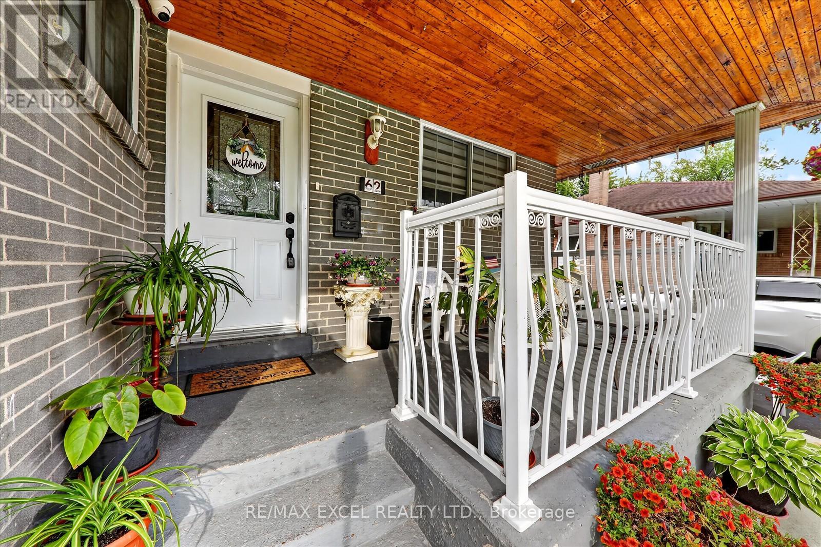 62 Sundance Crescent, Toronto, Ontario  M1G 2M2 - Photo 4 - E13489600