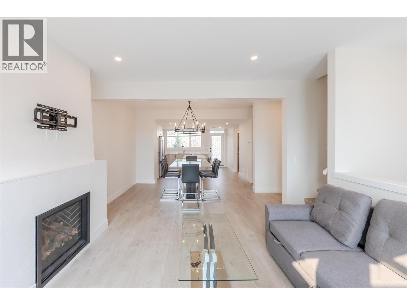 8000 Vedette Drive Unit# 52, Osoyoos, British Columbia  V0H 1V2 - Photo 7 - 10397987