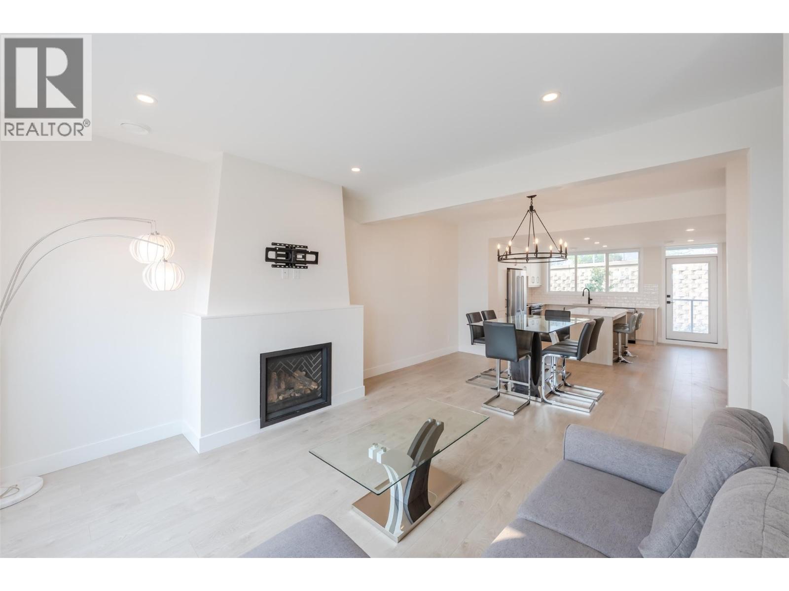 8000 Vedette Drive Unit# 52, Osoyoos, British Columbia  V0H 1V2 - Photo 8 - 10397987