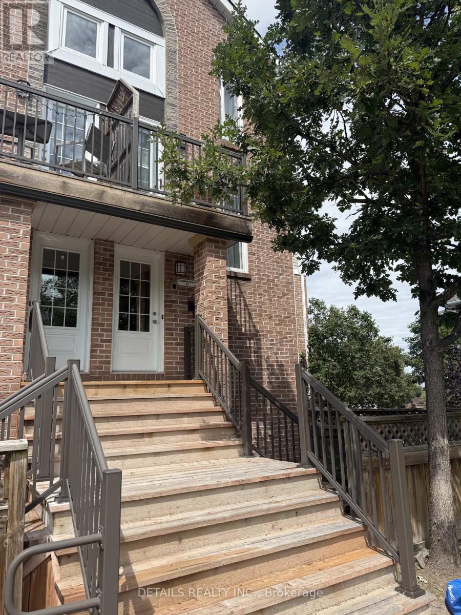 7 - 1 STONEBANK CRESCENT, ottawa, Ontario