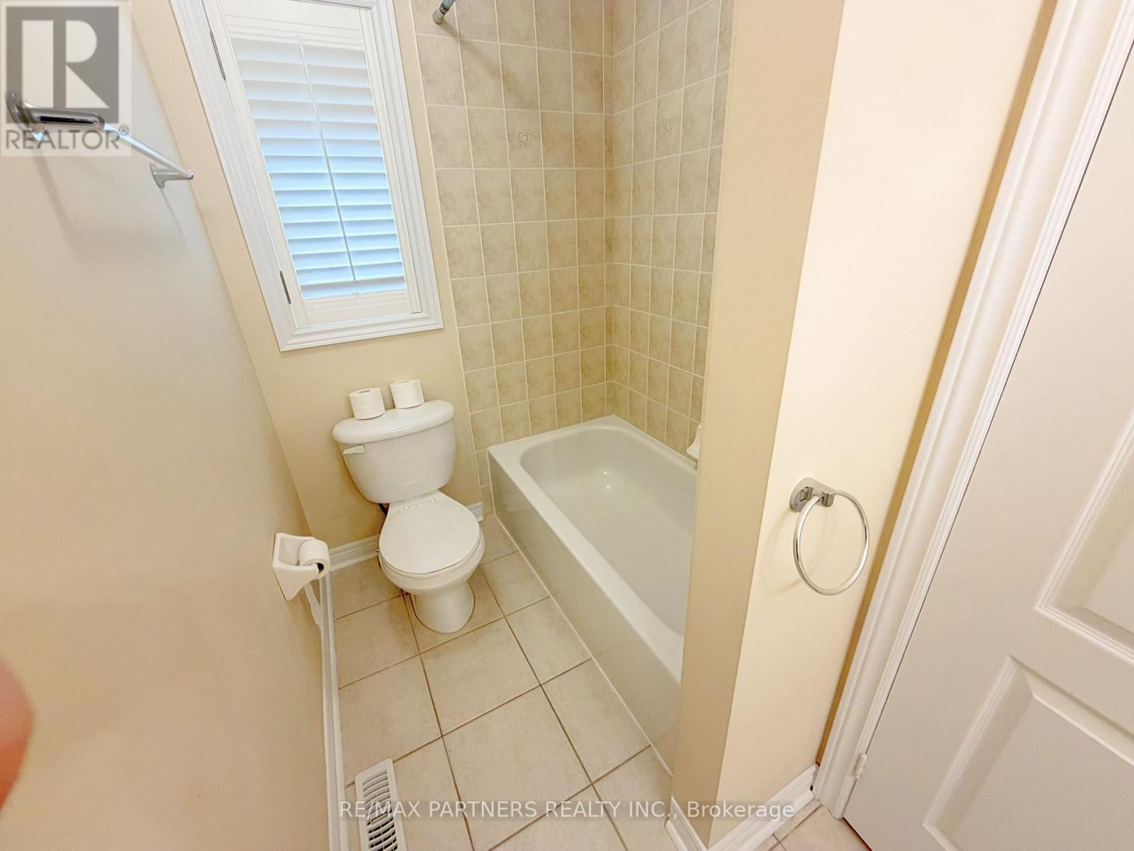 46 Barnstone Drive, Markham, Ontario  L6E 2G9 - Photo 20 - N13694032