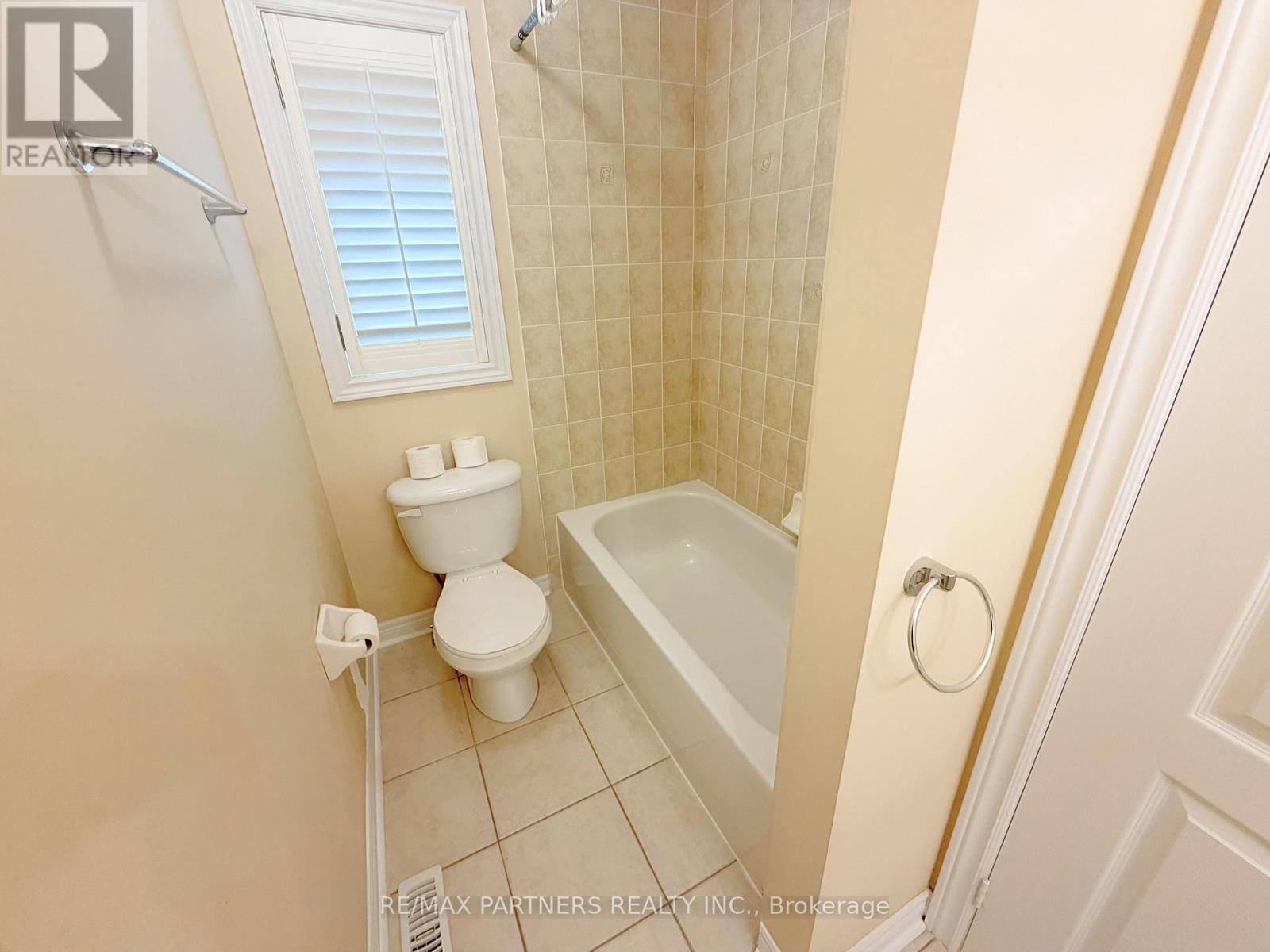 46 Barnstone Drive, Markham, Ontario  L6E 2G9 - Photo 26 - N13694032