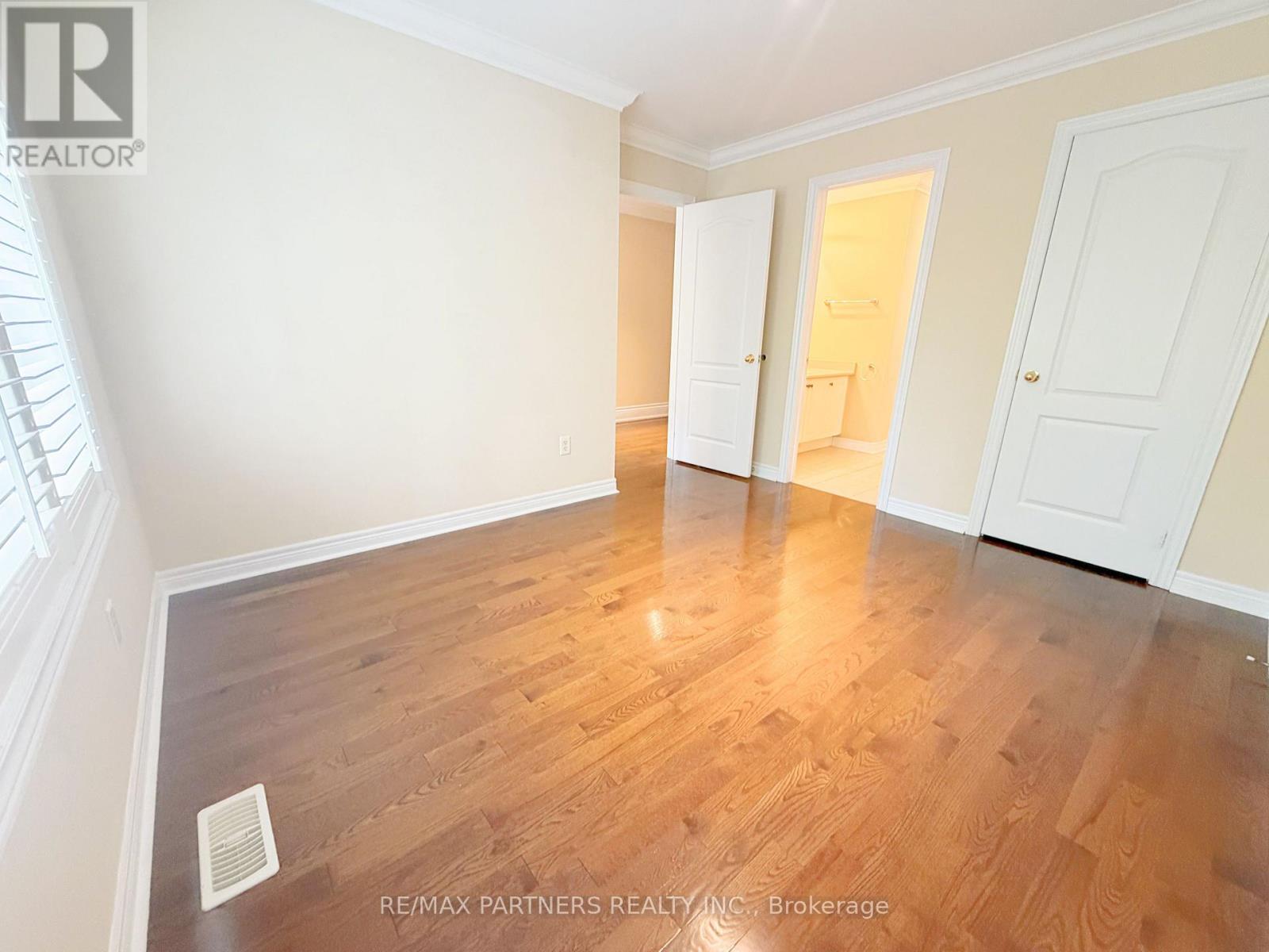 46 Barnstone Drive, Markham, Ontario  L6E 2G9 - Photo 27 - N13694032