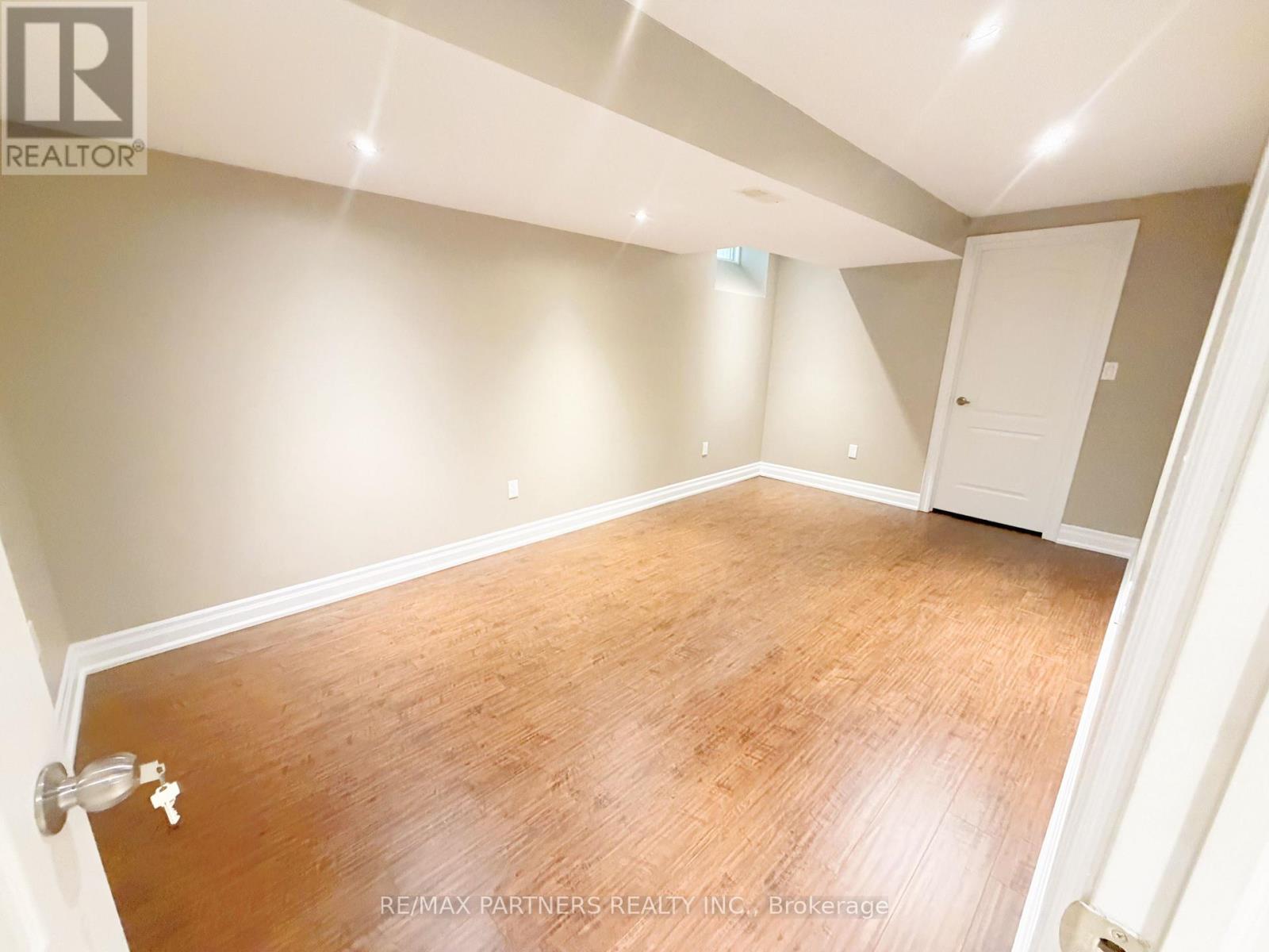 46 Barnstone Drive, Markham, Ontario  L6E 2G9 - Photo 35 - N13694032