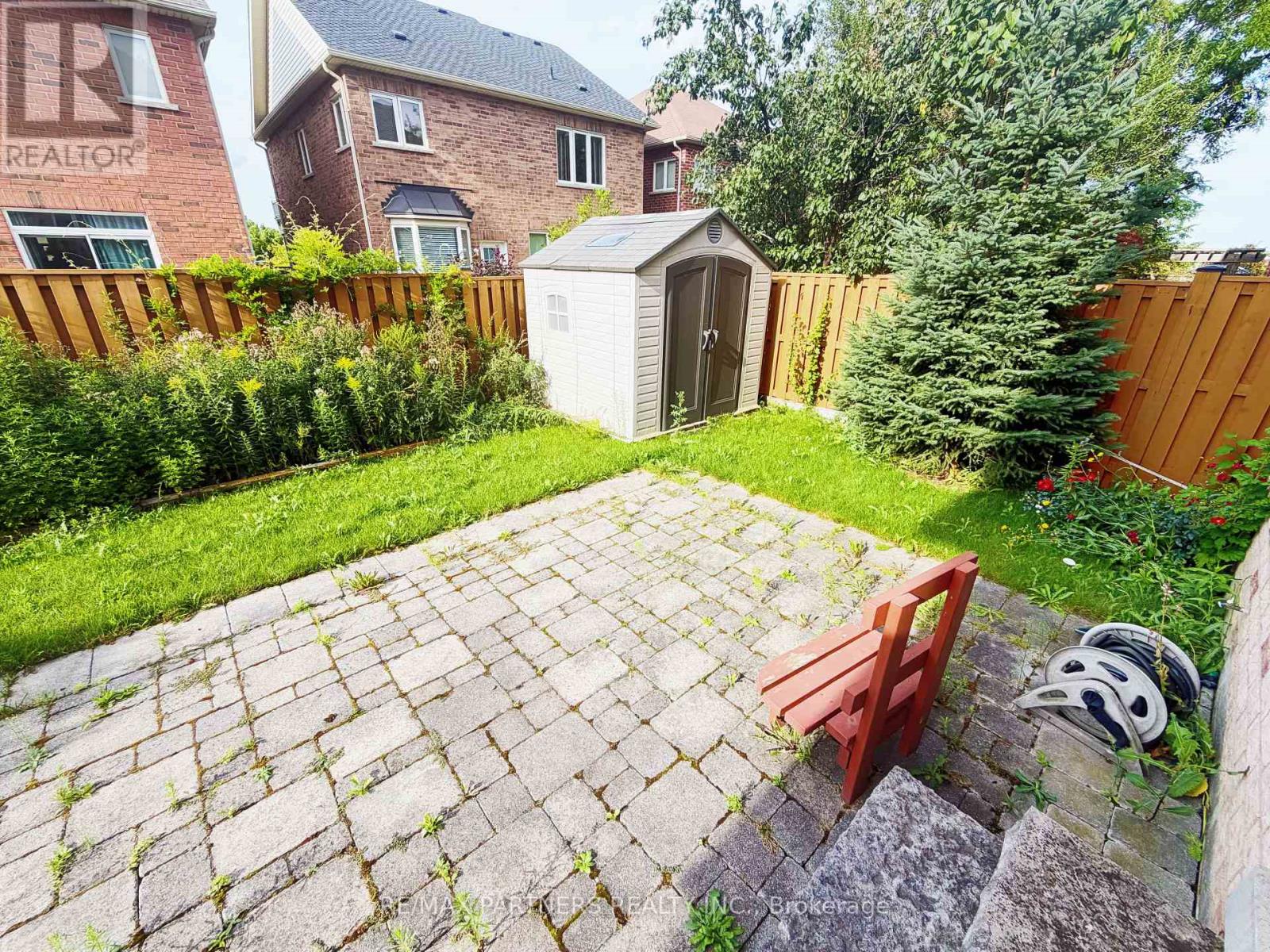 46 Barnstone Drive, Markham, Ontario  L6E 2G9 - Photo 37 - N13694032