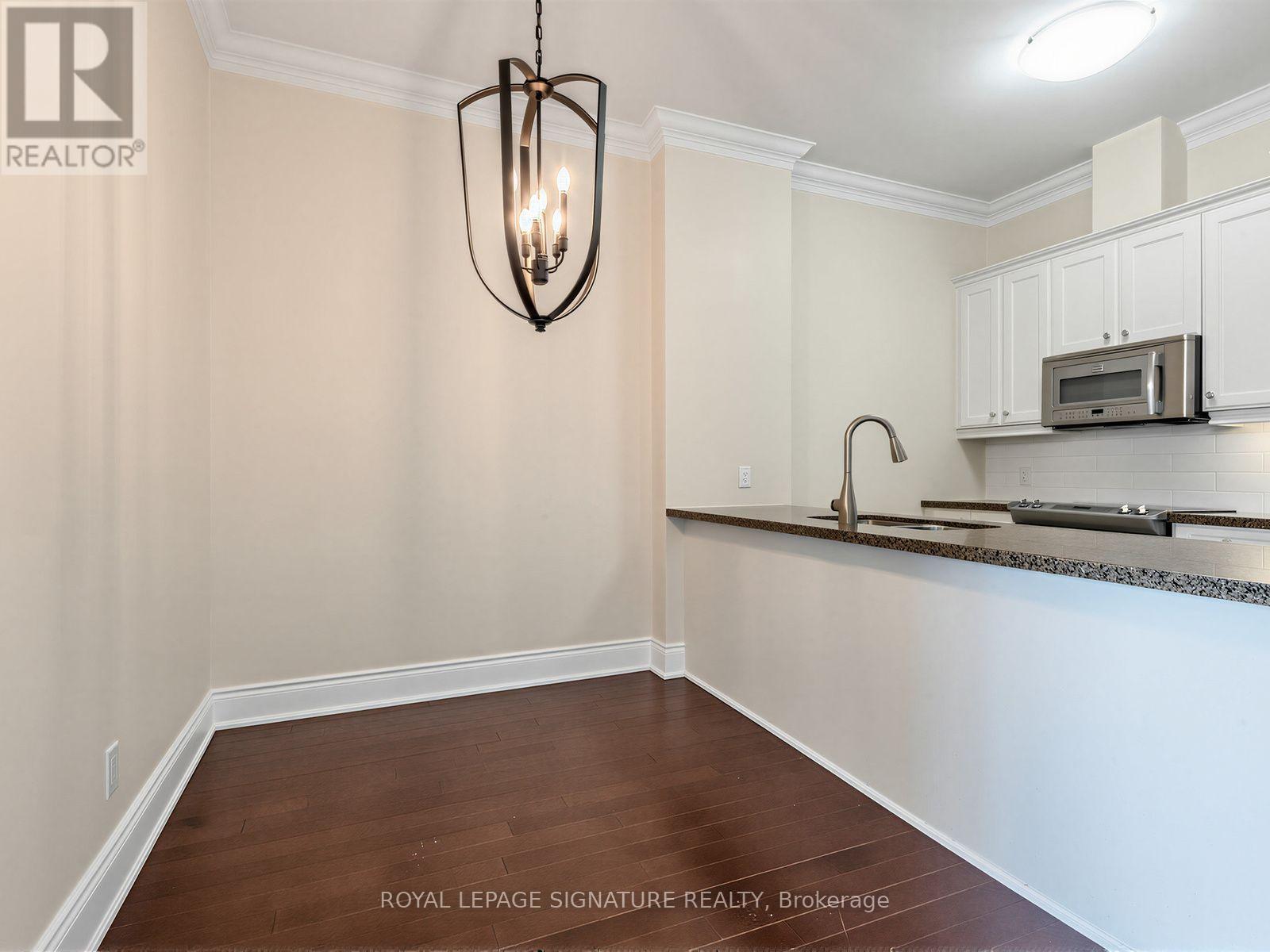 Ph611 - 281 Woodbridge Avenue, Vaughan, Ontario  L4L 0C6 - Photo 10 - N13694038