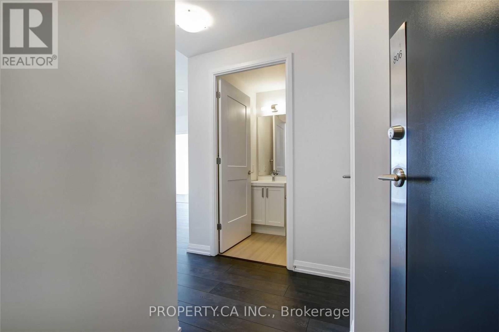 806 - 7895 Jane Street, Vaughan, Ontario  L4K 2M7 - Photo 2 - N13694040