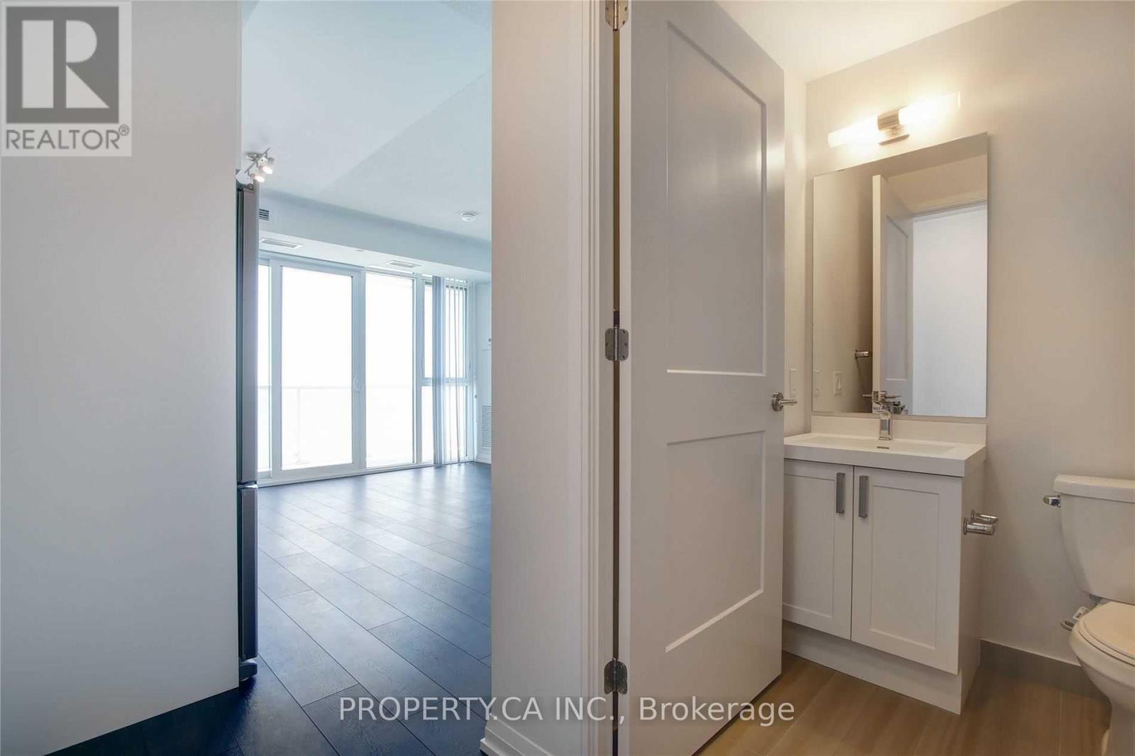 806 - 7895 Jane Street, Vaughan, Ontario  L4K 2M7 - Photo 3 - N13694040