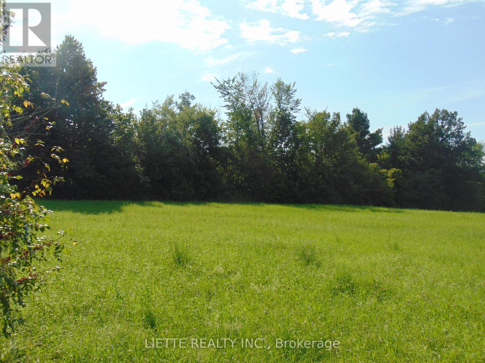 ** County 18 Road, South Glengarry, Ontario  K0C 2J0 - Photo 2 - X13693982