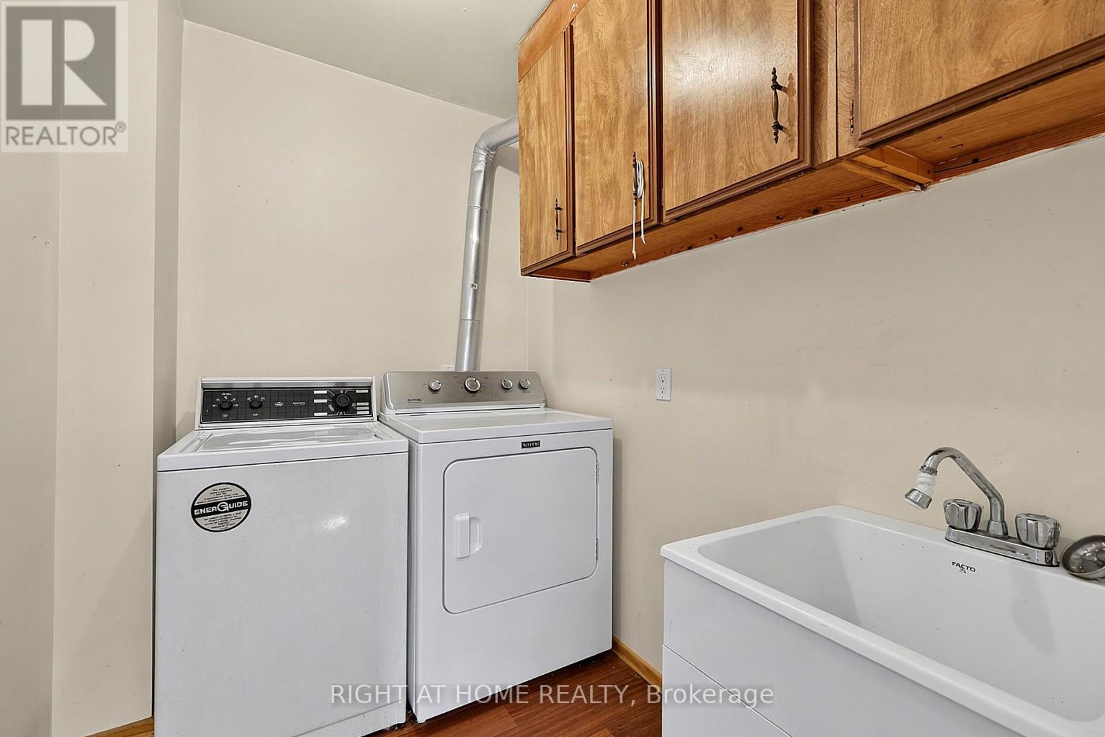 9 - 237 Steel Street, Barrie, Ontario  L4M 2H1 - Photo 14 - S13693964