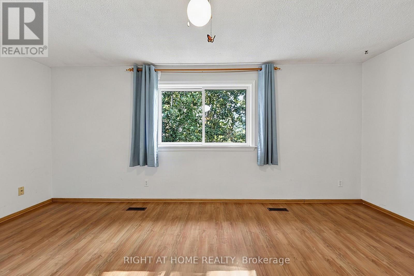 9 - 237 Steel Street, Barrie, Ontario  L4M 2H1 - Photo 20 - S13693964