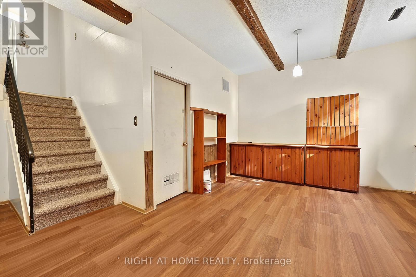 9 - 237 Steel Street, Barrie, Ontario  L4M 2H1 - Photo 29 - S13693964