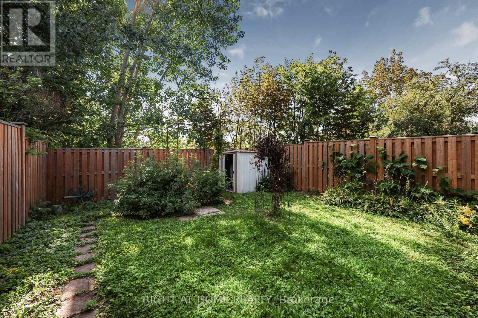 9 - 237 Steel Street, Barrie, Ontario  L4M 2H1 - Photo 33 - S13693964