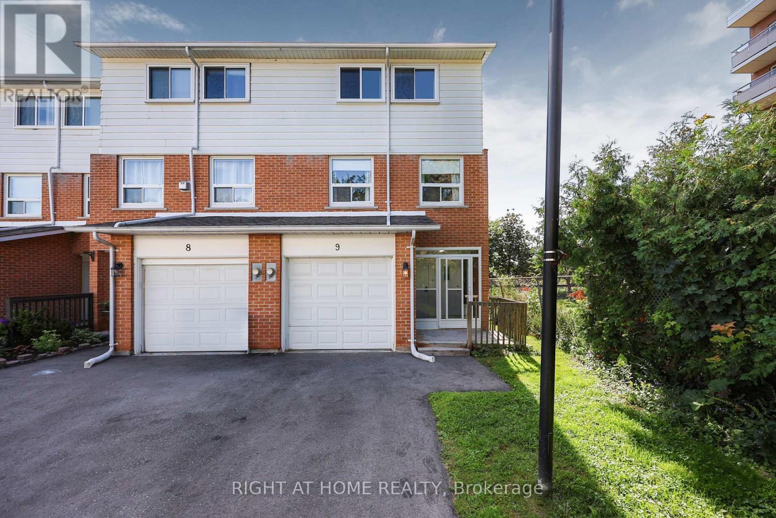 9 - 237 Steel Street, Barrie, Ontario  L4M 2H1 - Photo 38 - S13693964