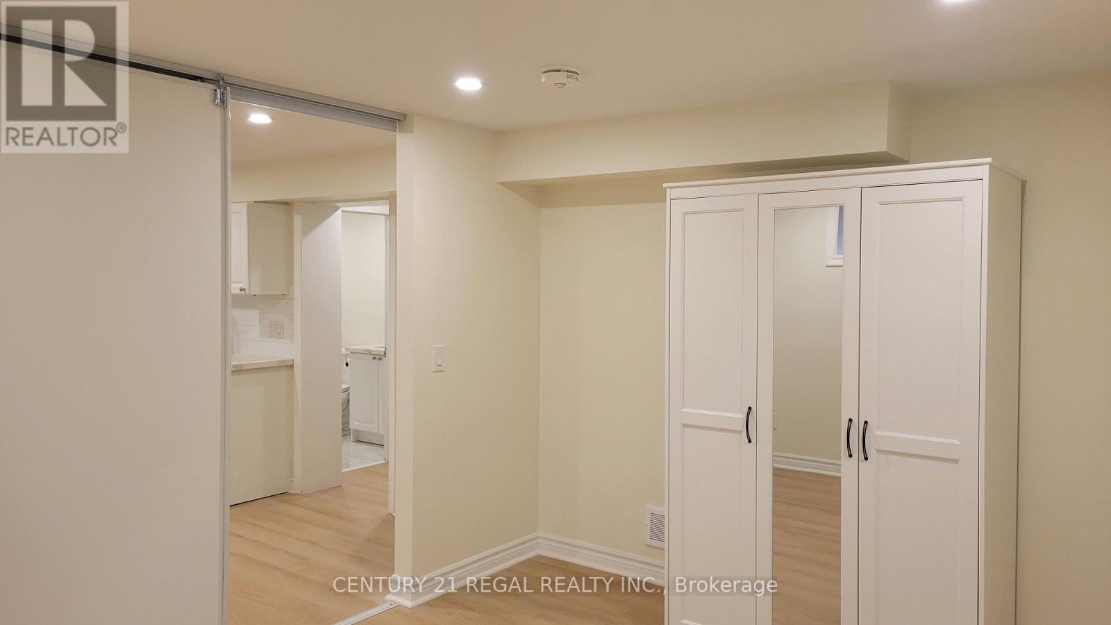 Basement Unit 3 - 34 Pleasant View Drive, Toronto, Ontario  M2J 3P8 - Photo 2 - C13672326