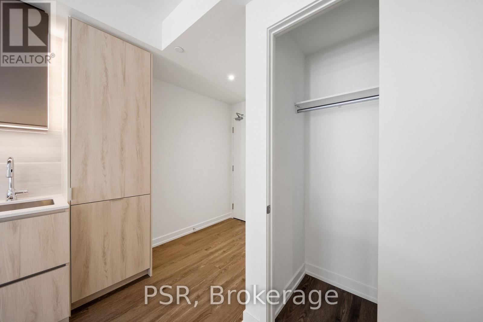 1909 - 70 Ordnance Street, Toronto, Ontario  M6K 0G9 - Photo 11 - C13694036