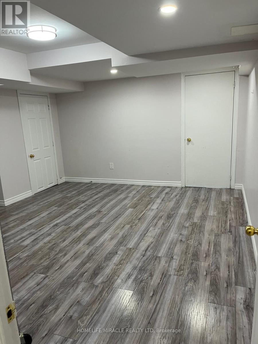 8 Sculptor Street, Brampton, Ontario  L6P 3H5 - Photo 25 - W13685082