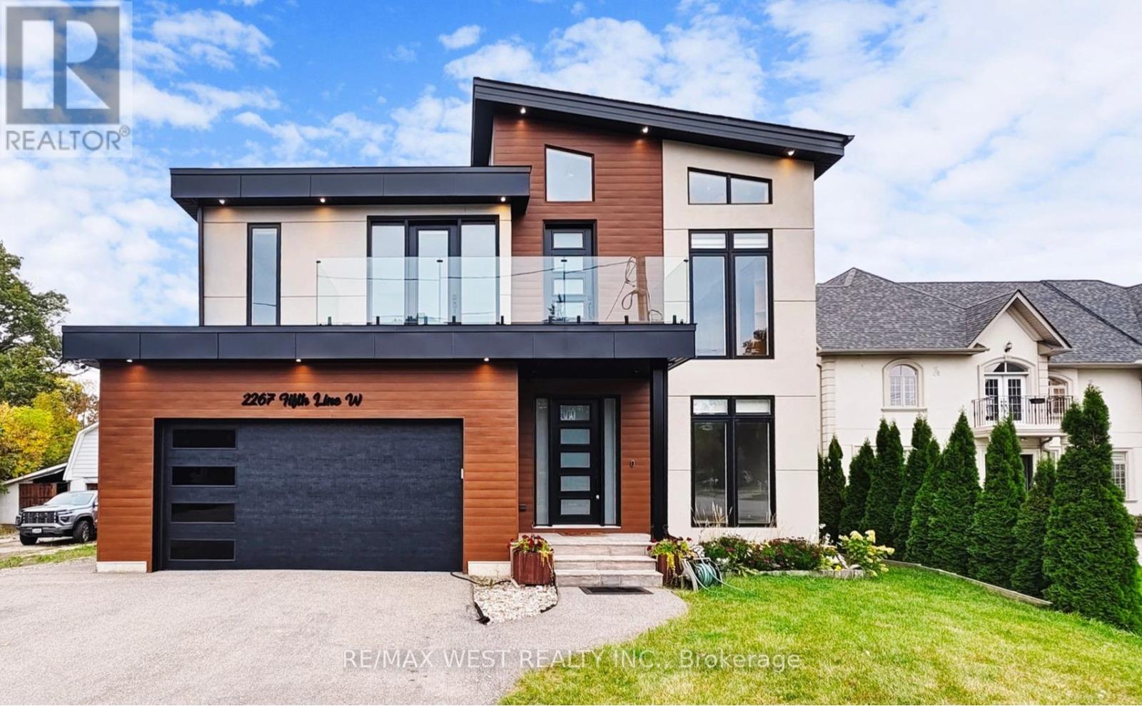 2267 FIFTH LINE W, Mississauga, Ontario