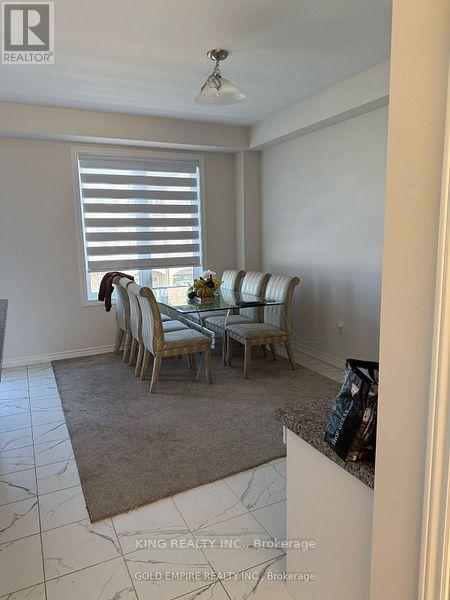 88 Halliford Place, Brampton, Ontario  L6P 4N6 - Photo 3 - W13694016